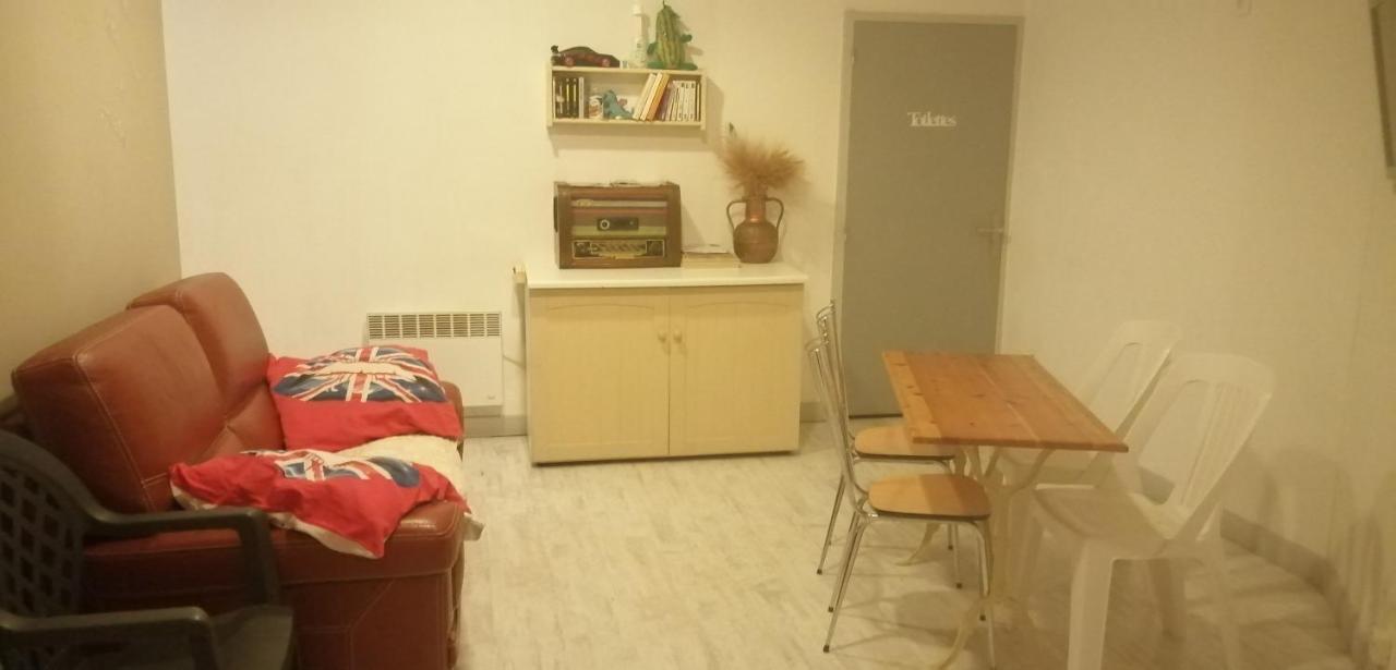 Petit Appartement بيربينيو المظهر الخارجي الصورة